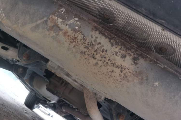 Used Land Rover Discovery Sport 2015 2.0T SE Chassis Rear