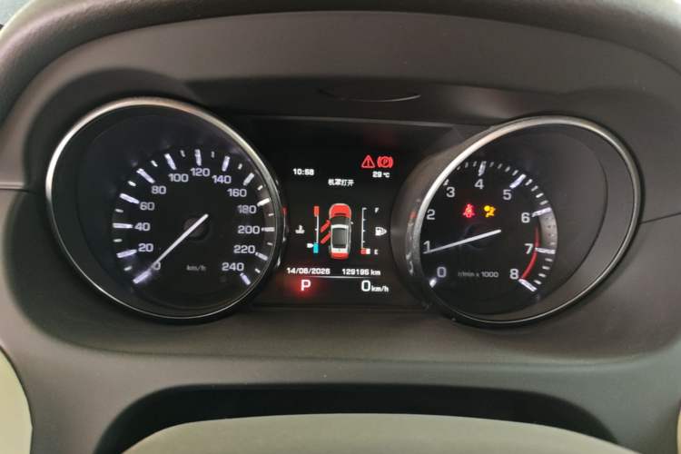 Used Land Rover Discovery Sport 2015 2.0T HSE LUXURY Instrument Cluster