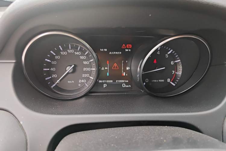 Used Land Rover Discovery Sport 2015 2.0T SE Instrument Cluster