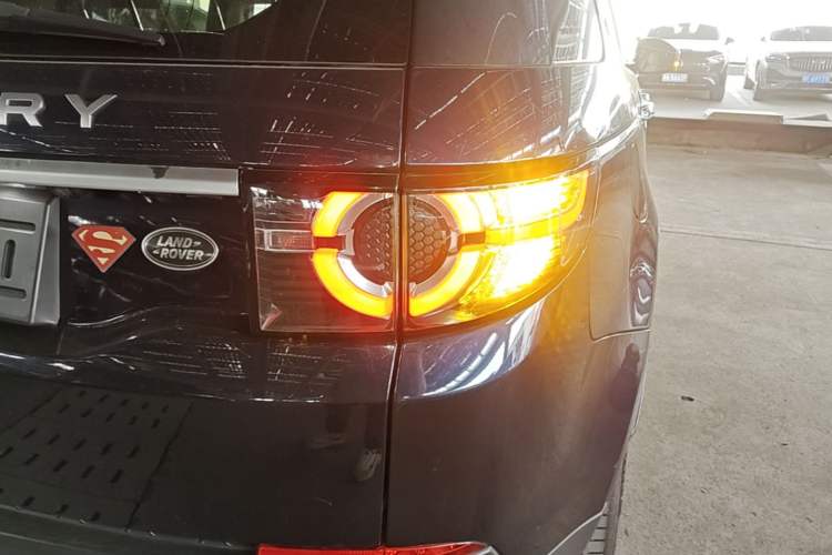Used Land Rover Discovery Sport 2015 2.0T HSE LUXURY Right Rear Taillight
