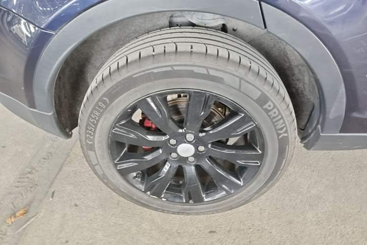 Used Land Rover Discovery Sport 2015 2.0T HSE LUXURY Right Rear Wheel Hub