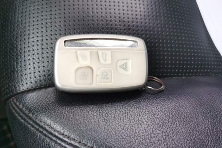Used Land Rover Discovery Sport 2015 2.0T SE Vehicle Key