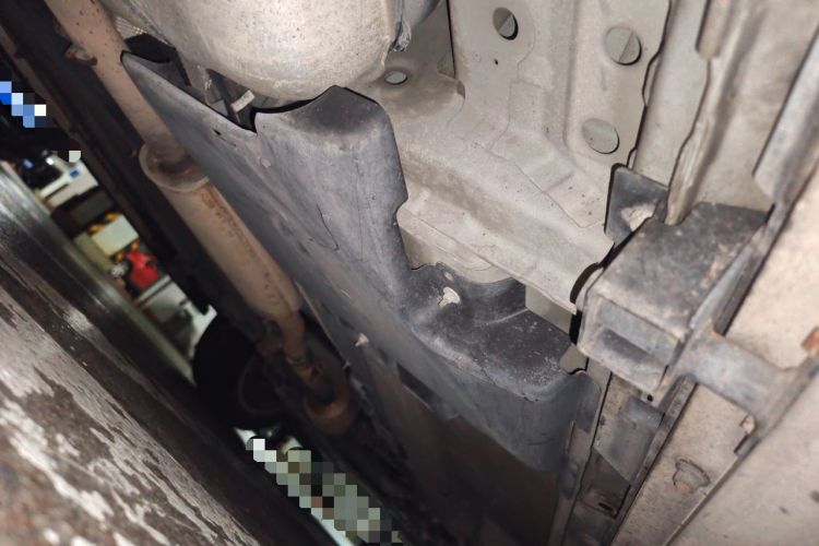 Used Land Rover Discovery Sport 2015 2.0T HSE LUXURY Chassis Rear Right