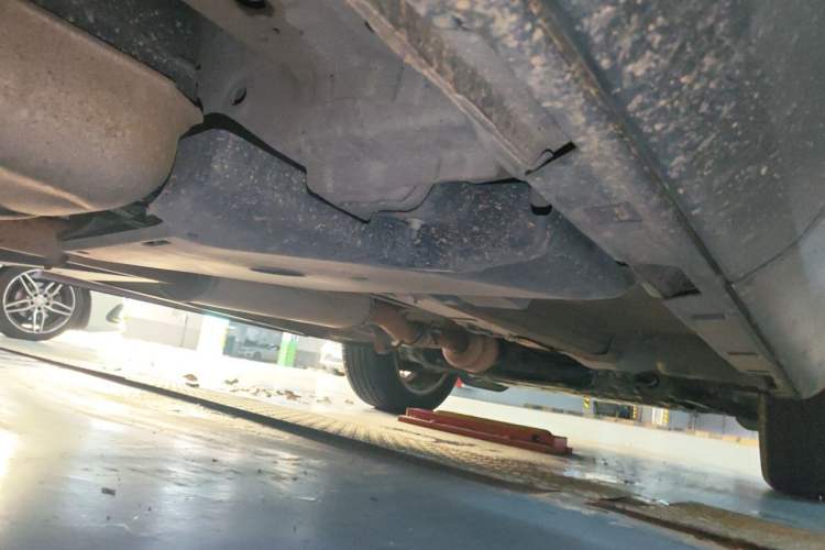 Used Land Rover Discovery Sport 2015 2.0T SE Chassis Rear Right