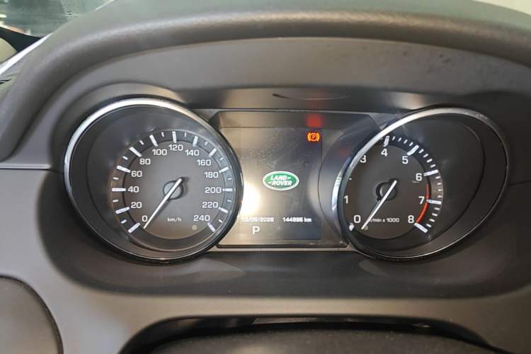 Used Land Rover Discovery Sport 2015 2.0T HSE LUXURY Instrument Cluster