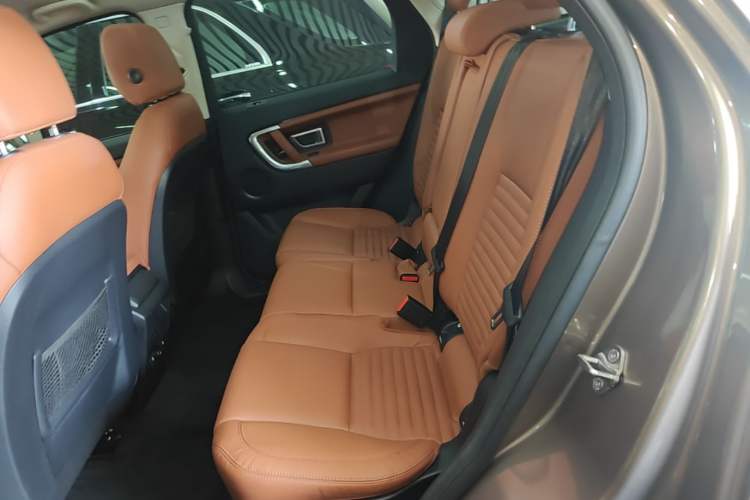 Used Land Rover Discovery Sport 2015 2.0T HSE LUXURY Left Rear Seat