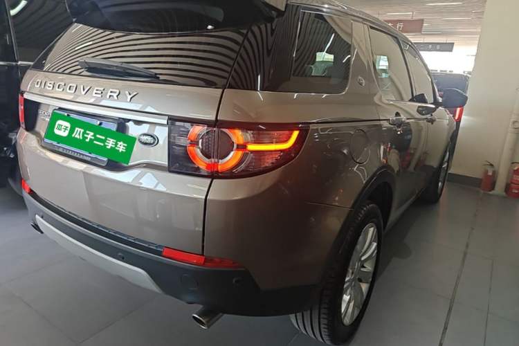 Used Land Rover Discovery Sport 2015 2.0T HSE LUXURY Rear Right 45 Deg