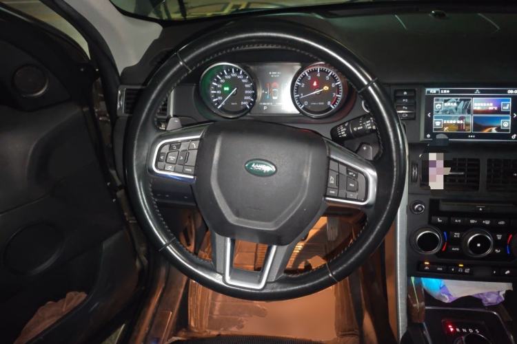 Used Land Rover Discovery Sport 2015 2.0T HSE LUXURY Steering Wheel