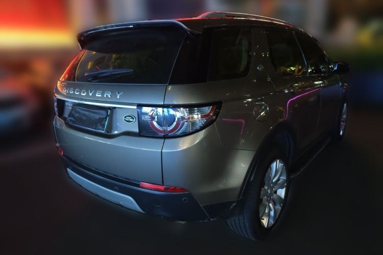 Used Land Rover Discovery Sport 2015 2.0T HSE LUXURY Rear Right 45 Deg