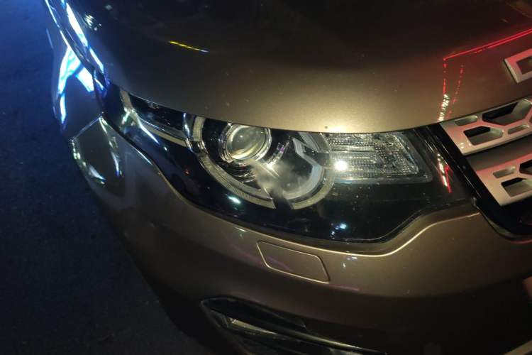 Used Land Rover Discovery Sport 2015 2.0T HSE LUXURY Right Front Headlight