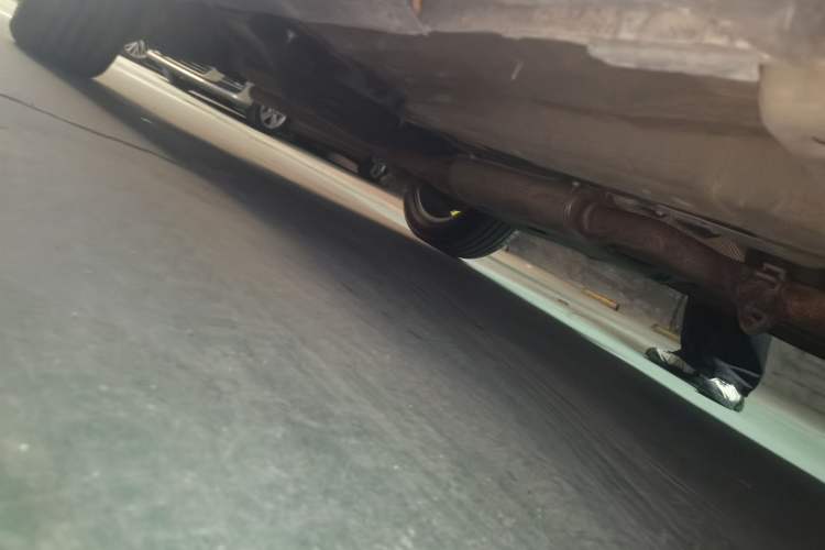 Used Land Rover Discovery Sport 2015 2.0T SE Chassis Front Right