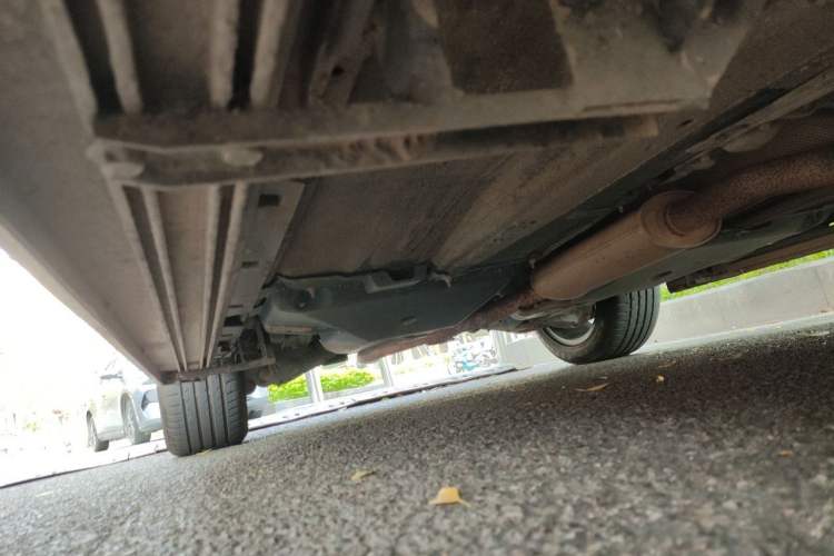 Used Land Rover Discovery Sport 2015 2.0T SE Chassis Rear Right