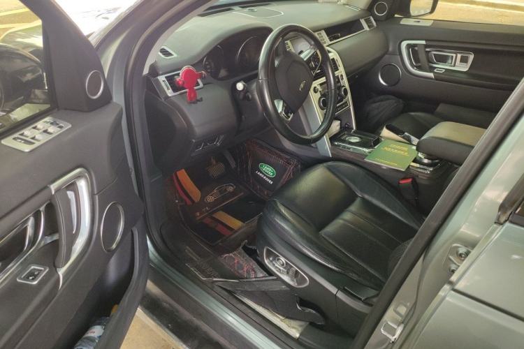 Used Land Rover Discovery Sport 2015 2.0T SE Driver Seat