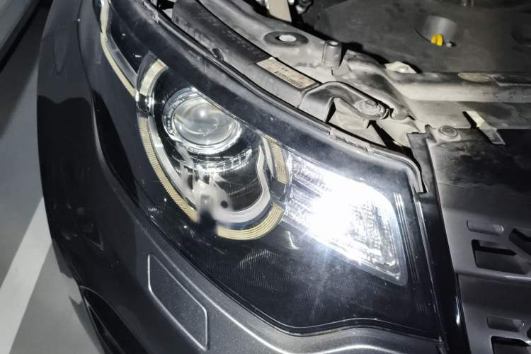 Used Land Rover Discovery Sport 2015 2.0T SE Exterior 6