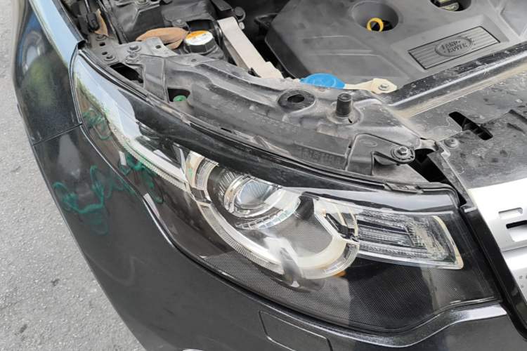 Used Land Rover Discovery Sport 2015 2.0T HSE LUXURY Right Front Headlight
