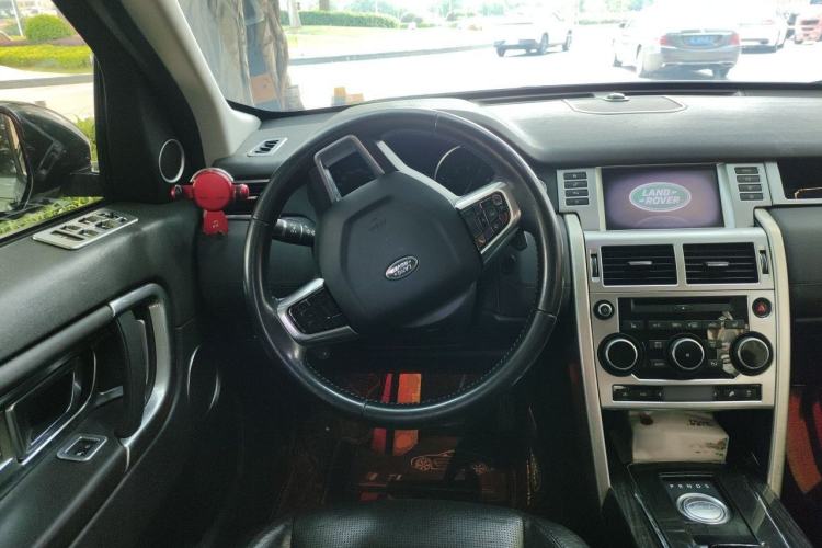 Used Land Rover Discovery Sport 2015 2.0T SE Steering Wheel