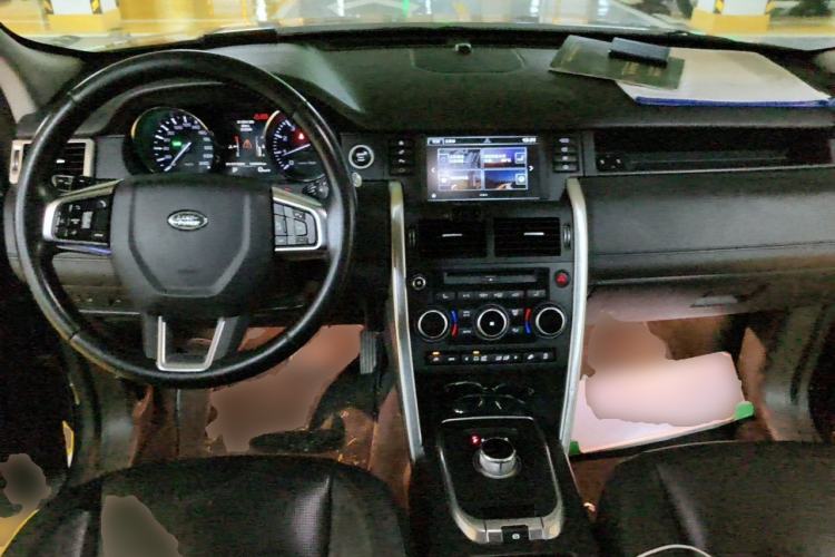 Used Land Rover Discovery Sport 2015 2.0T HSE LUXURY Center Console