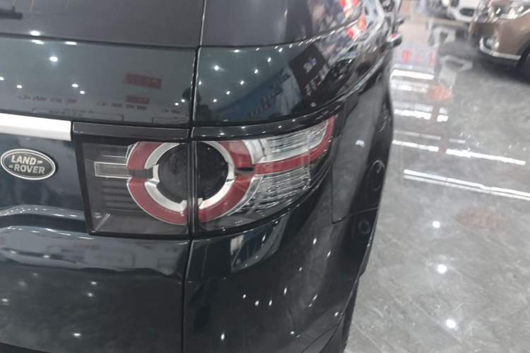 Used Land Rover Discovery Sport 2015 2.0T HSE LUXURY Right Rear Taillight