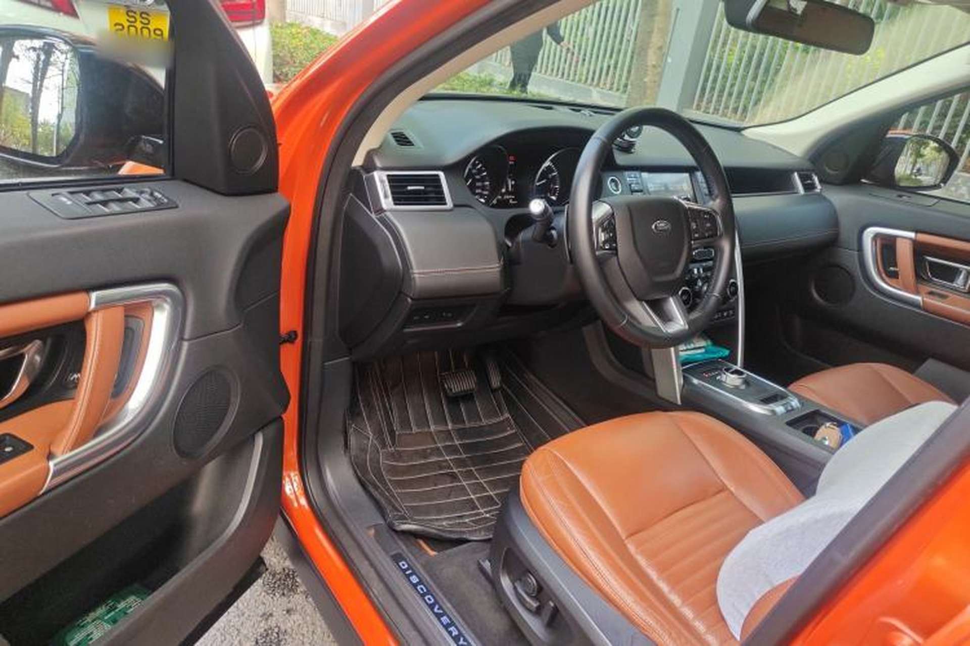 Used Land Rover Discovery Sport 2015 2.0T HSE LUXURY Driver Seat