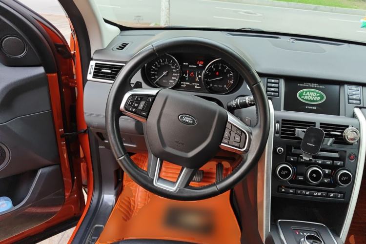 Used Land Rover Discovery Sport 2015 2.0T SE Steering Wheel
