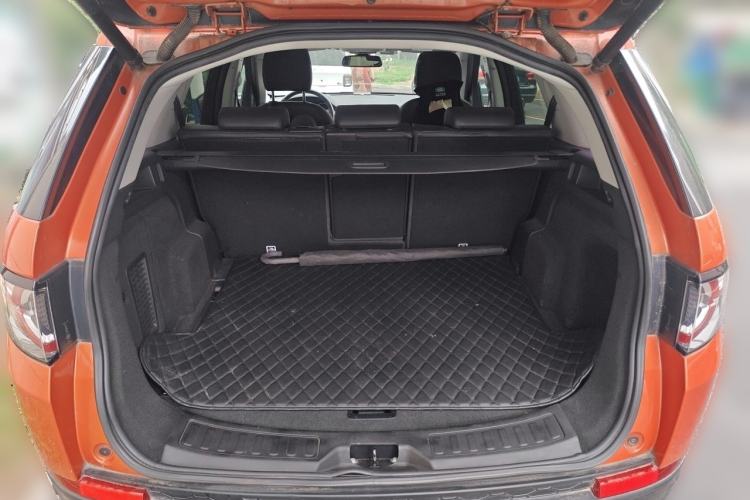 Used Land Rover Discovery Sport 2015 2.0T SE Trunk