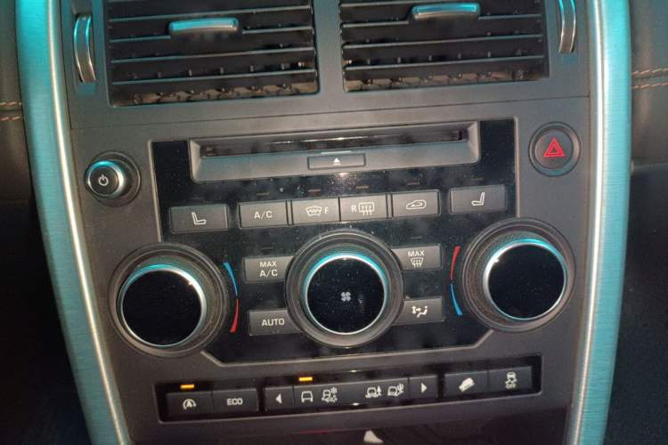 Used Land Rover Discovery Sport  Audio And AC Panel