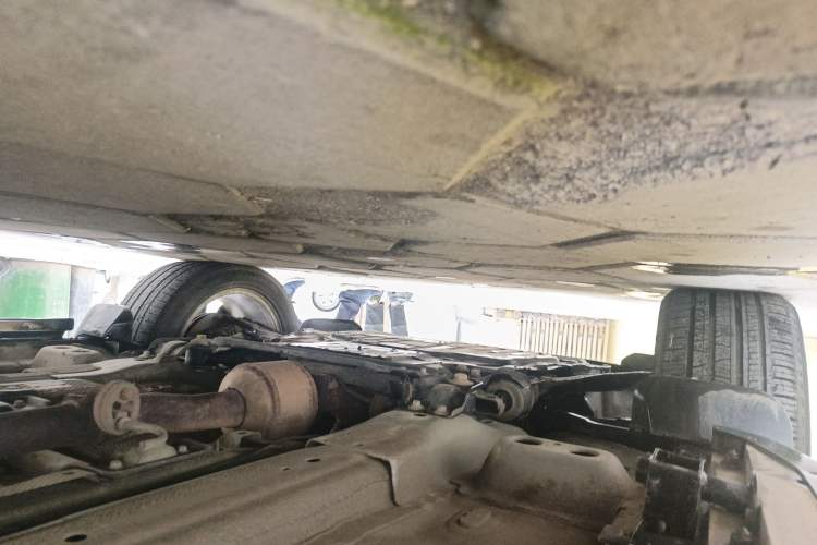 Used Land Rover Discovery Sport 2015 2.0T SE Chassis Front Left