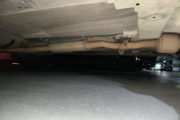 Used Land Rover Discovery Sport 2015 2.0T HSE LUXURY Chassis Front Right
