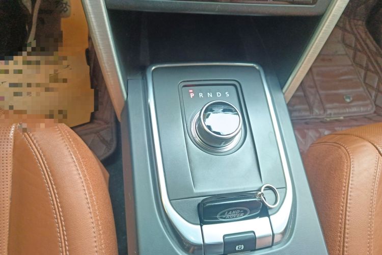 Used Land Rover Discovery Sport 2015 2.0T SE Gear Lever