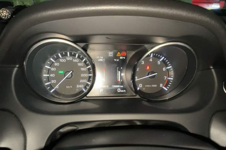 Used Land Rover Discovery Sport 2015 2.0T HSE LUXURY Instrument Cluster