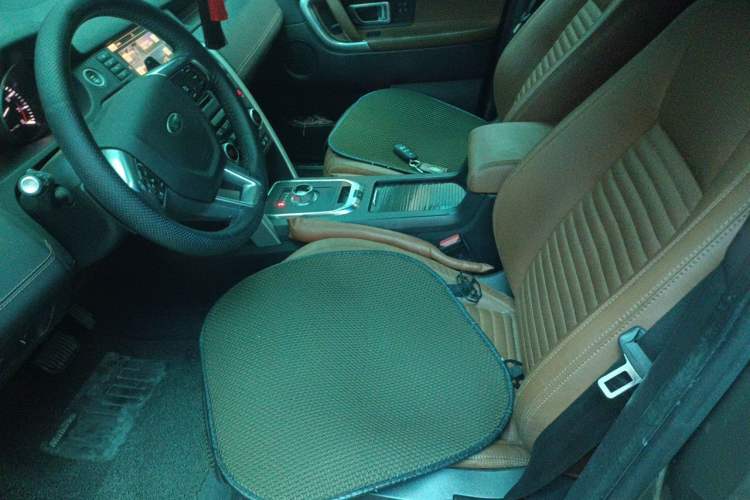 Used Land Rover Discovery Sport  Left Front Seat