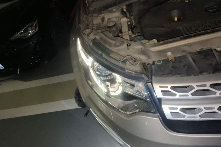 Used Land Rover Discovery Sport 2015 2.0T HSE LUXURY Right Front Headlight
