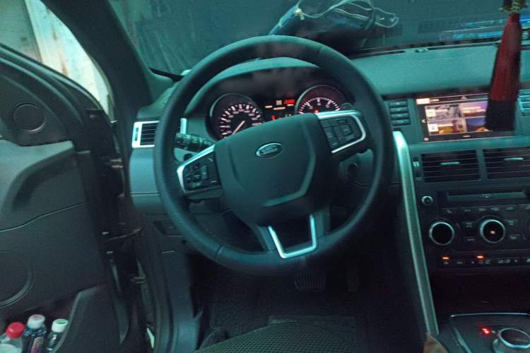 Used Land Rover Discovery Sport  Steering Wheel