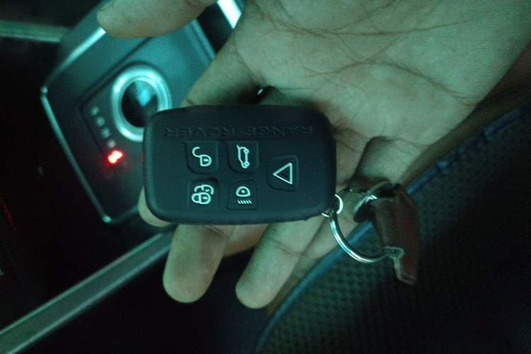 Used Land Rover Discovery Sport  Vehicle Key