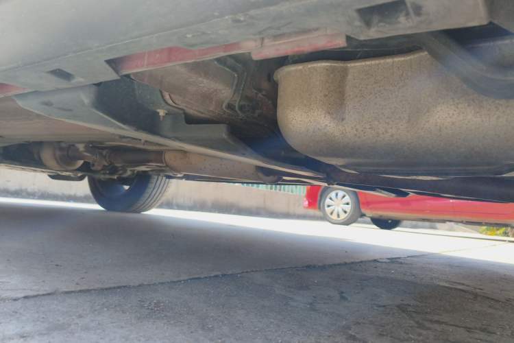 Used Land Rover Discovery Sport 2015 2.0T SE Chassis Rear Left