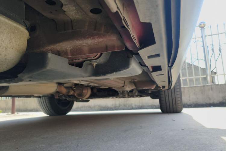 Used Land Rover Discovery Sport 2015 2.0T SE Chassis Rear Right