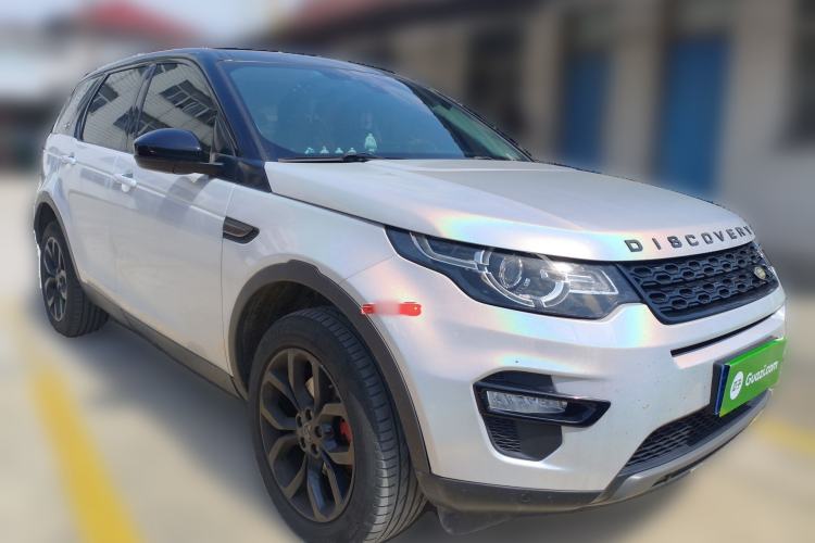 Used Land Rover Discovery Sport 2015 2.0T SE Front Right 45 Deg