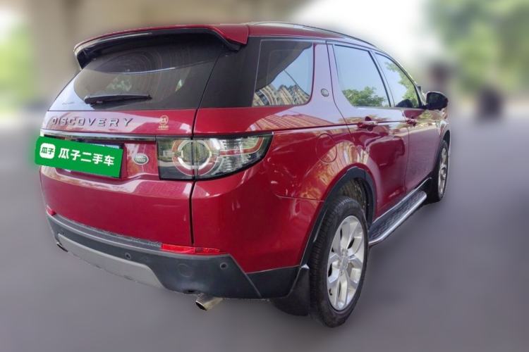 Used Land Rover Discovery Sport 2015 2.0T SE Rear Right 45 Deg
