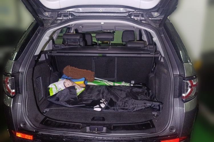 Used Land Rover Discovery Sport 2015 2.0T HSE LUXURY Trunk