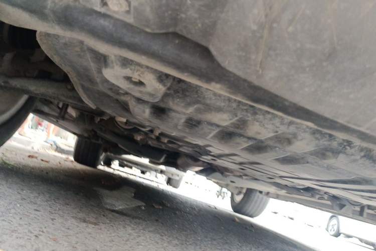 Used Land Rover Discovery Sport 2015 2.0T SE Chassis Front
