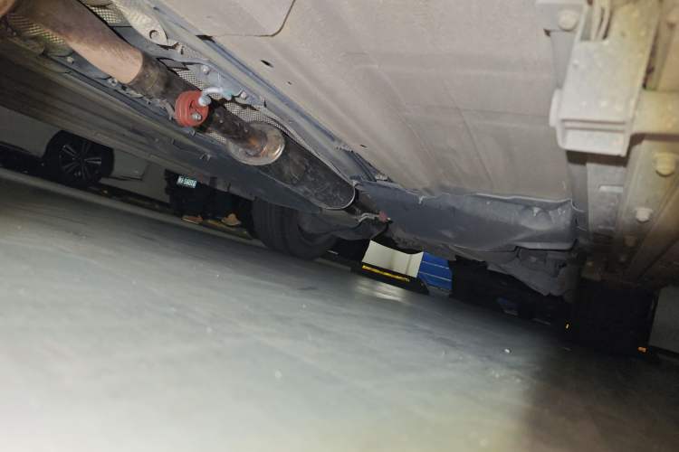 Used Land Rover Discovery Sport 2015 2.0T HSE LUXURY Chassis Front Left