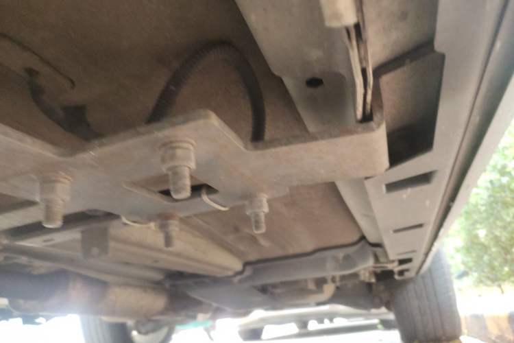 Used Land Rover Discovery Sport 2015 2.0T SE Chassis Front Left