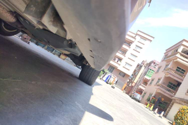 Used Land Rover Discovery Sport 2015 2.0T SE Chassis Front Left