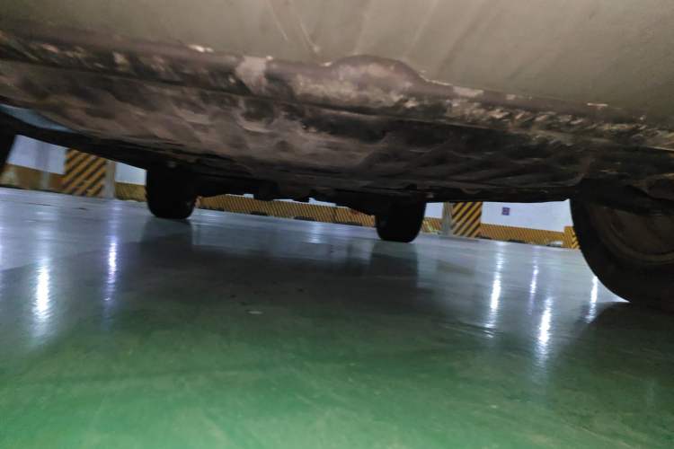 Used Land Rover Discovery Sport 2015 2.0T SE Chassis Front