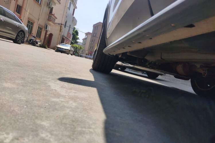 Used Land Rover Discovery Sport 2015 2.0T SE Chassis Rear Left