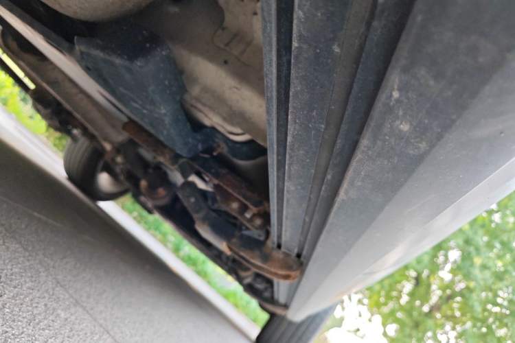 Used Land Rover Discovery Sport 2015 2.0T SE Chassis Rear Right