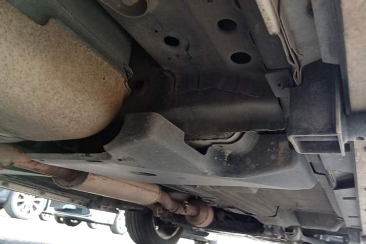 Used Land Rover Discovery Sport 2015 2.0T SE Chassis Rear Right