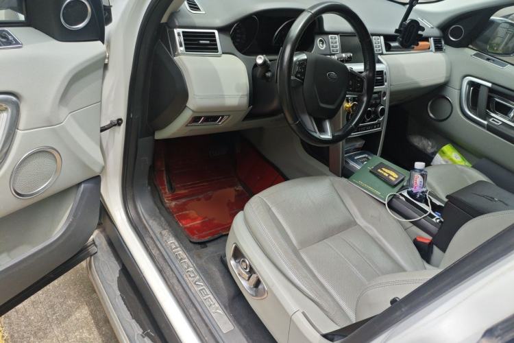Used Land Rover Discovery Sport 2015 2.0T SE Driver Seat