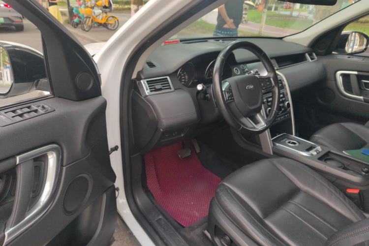 Used Land Rover Discovery Sport 2015 2.0T SE Driver Seat