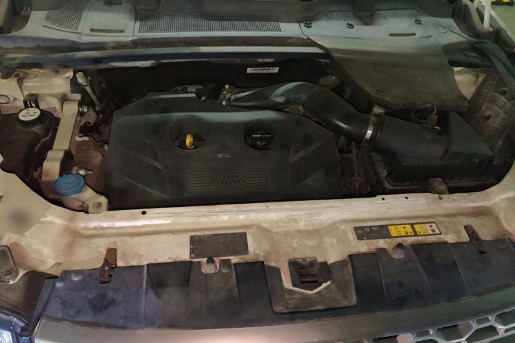 Used Land Rover Discovery Sport  Engine Bay